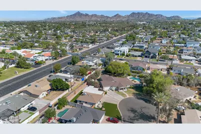 4228 N 44th Place, Phoenix, AZ 85018 - Photo 31