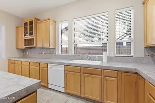 8056 W Louise Dr, Peoria, AZ 85383 - Photo 21