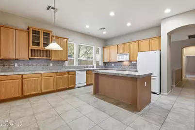 8056 W Louise Drive, Peoria, AZ 85383 - Photo 17