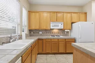 8056 W Louise Dr, Peoria, AZ 85383 - Photo 19