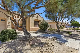 8056 W Louise Dr, Peoria, AZ 85383 - Photo 1