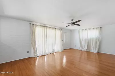 410 W Parkway Boulevard, Tempe, AZ 85281 - Photo 11