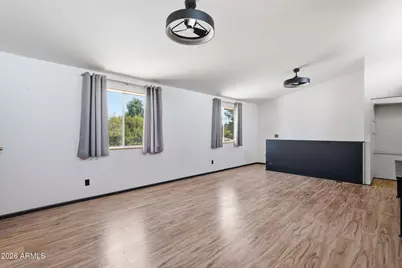 410 W Parkway Boulevard, Tempe, AZ 85281 - Photo 27