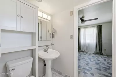 410 W Parkway Boulevard, Tempe, AZ 85281 - Photo 19
