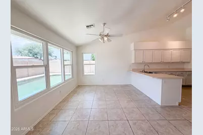 1617 E Krystal Street, Casa Grande, AZ 85122 - Photo 7