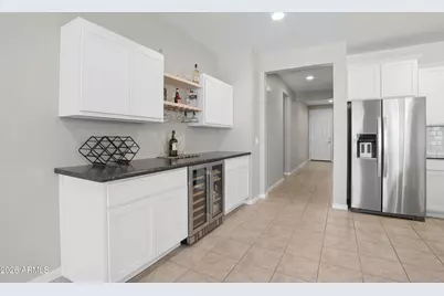 18758 W Shangri La Road, Surprise, AZ 85388 - Photo 9