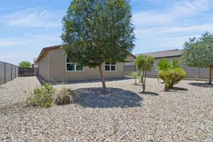 18758 W Shangri La Rd, Surprise, AZ 85388 - Photo 41