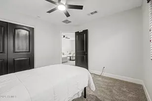 2045 E Heartwood Ln, Phoenix, AZ 85022 - Photo 29