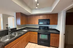 5104 N 32nd St, Phoenix, AZ 85018 - Photo 5