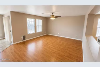 8566 E Desert Lane, Mesa, AZ 85209 - Photo 3