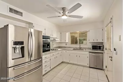 10034 W Concord Avenue, Sun City, AZ 85351 - Photo 13