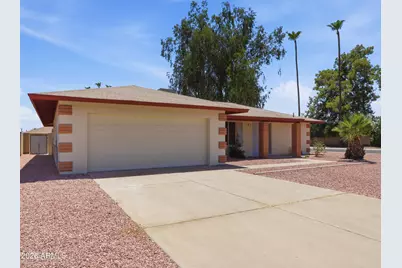 2949 W Cactus Wren Drive, Phoenix, AZ 85051 - Photo 1
