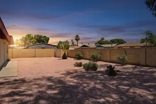 2949 W Cactus Wren Dr, Phoenix, AZ 85051 - Photo 31