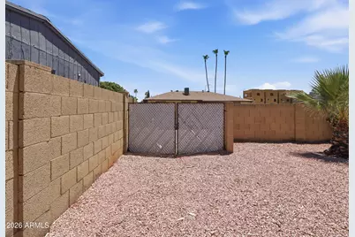 2949 W Cactus Wren Drive, Phoenix, AZ 85051 - Photo 33