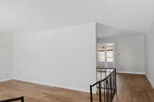 2949 W Cactus Wren Dr, Phoenix, AZ 85051 - Photo 27