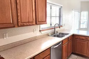 3566 S Seton Ave, Gilbert, AZ 85297 - Photo 3