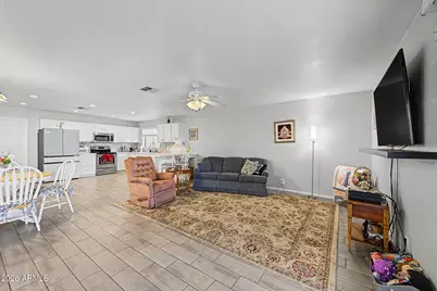16463 N 60th Avenue, Glendale, AZ 85306 - Photo 9