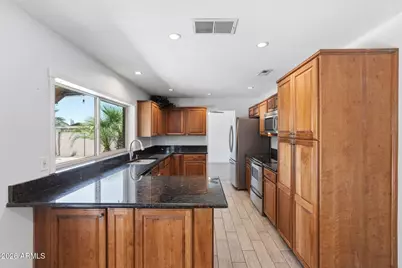 2727 W Madero Avenue, Mesa, AZ 85202 - Photo 3