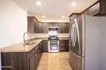 3131 W Donald Drive, Phoenix, AZ 85027 - Photo 7