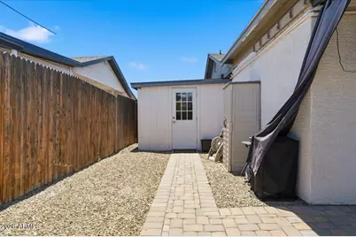 1908 E Pinchot Avenue, Phoenix, AZ 85016 - Photo 31