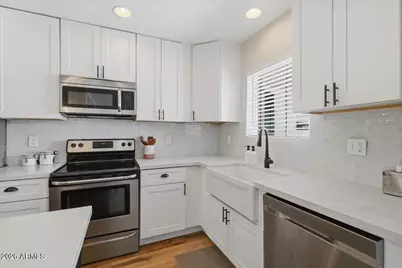 1908 E Pinchot Avenue, Phoenix, AZ 85016 - Photo 13