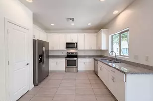 1826 W Pollack St, Phoenix, AZ 85041 - Photo 3
