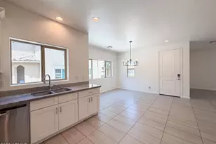 1826 W Pollack St, Phoenix, AZ 85041 - Photo 7