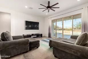 19038 W Cameron Dr, Surprise, AZ 85388 - Photo 9
