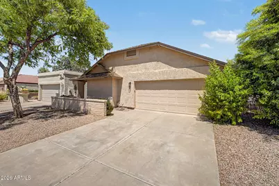10405 N 65th Drive, Glendale, AZ 85302 - Photo 5