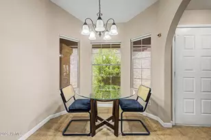 10405 N 65th Dr, Glendale, AZ 85302 - Photo 11