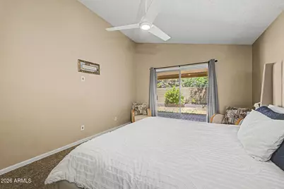 10405 N 65th Drive, Glendale, AZ 85302 - Photo 17
