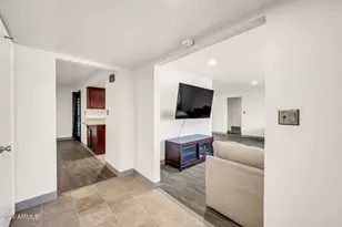 1922 E Laguna Dr, Tempe, AZ 85282 - Photo 5