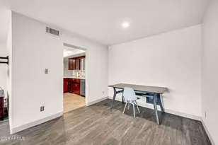 1922 E Laguna Dr, Tempe, AZ 85282 - Photo 9