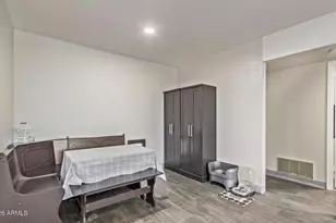 1922 E Laguna Dr, Tempe, AZ 85282 - Photo 11