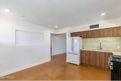 3412 E Turney Avenue, Phoenix, AZ 85018 - Photo 11