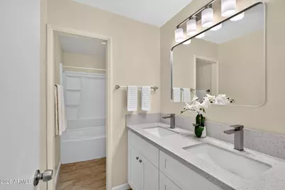 2214 S Cottonwood Drive, Tempe, AZ 85282 - Photo 37