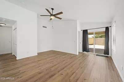5853 W Seldon Lane, Glendale, AZ 85302 - Photo 5