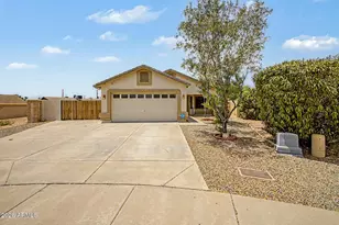 5853 W Seldon Ln, Glendale, AZ 85302 - Photo 1