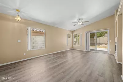 685 E Cantebria Drive, Gilbert, AZ 85296 - Photo 5
