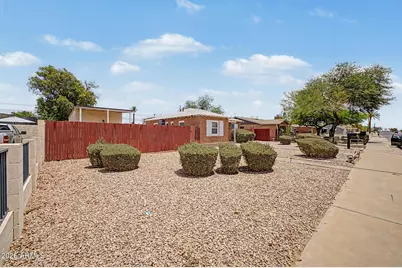 326 W Pinkley Avenue, Coolidge, AZ 85128 - Photo 5
