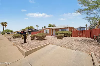 326 W Pinkley Avenue, Coolidge, AZ 85128 - Photo 3