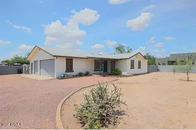 18626 N 29th Place, Phoenix, AZ 85050 - Photo 9