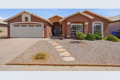 3244 E Rosemonte Drive, Phoenix, AZ 85050 - Photo 1