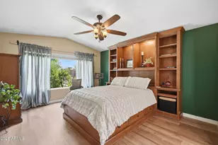 3244 E Rosemonte Dr, Phoenix, AZ 85050 - Photo 5