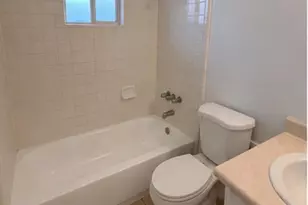10831 N 18th Ave, Phoenix, AZ 85029 - Photo 9