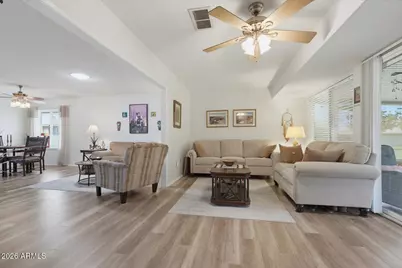 10611 W Saratoga Circle, Sun City, AZ 85351 - Photo 9