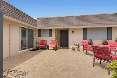 10611 W Saratoga Circle, Sun City, AZ 85351 - Photo 41