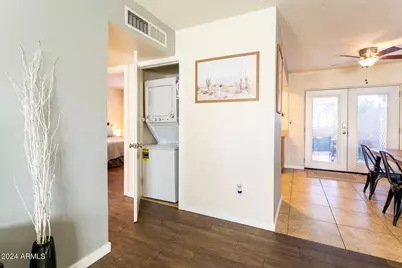 8357 E Thomas Road, Scottsdale, AZ 85251 - Photo 9