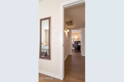 8357 E Thomas Road, Scottsdale, AZ 85251 - Photo 21