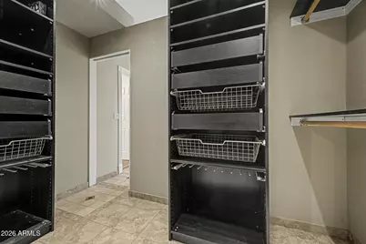911 E Secretariat Drive, Tempe, AZ 85284 - Photo 25